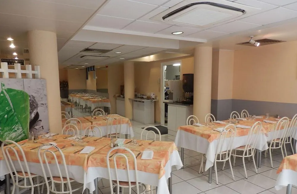 Hotel De Paris Lourdes