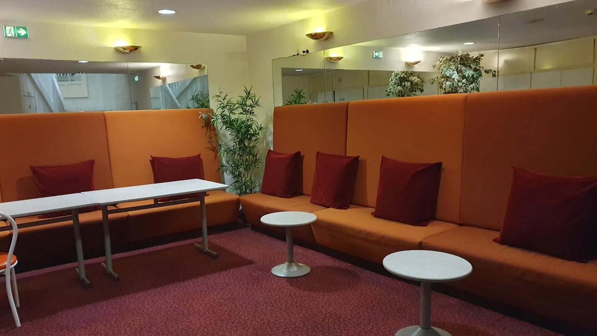 Hotel De Paris Lourdes