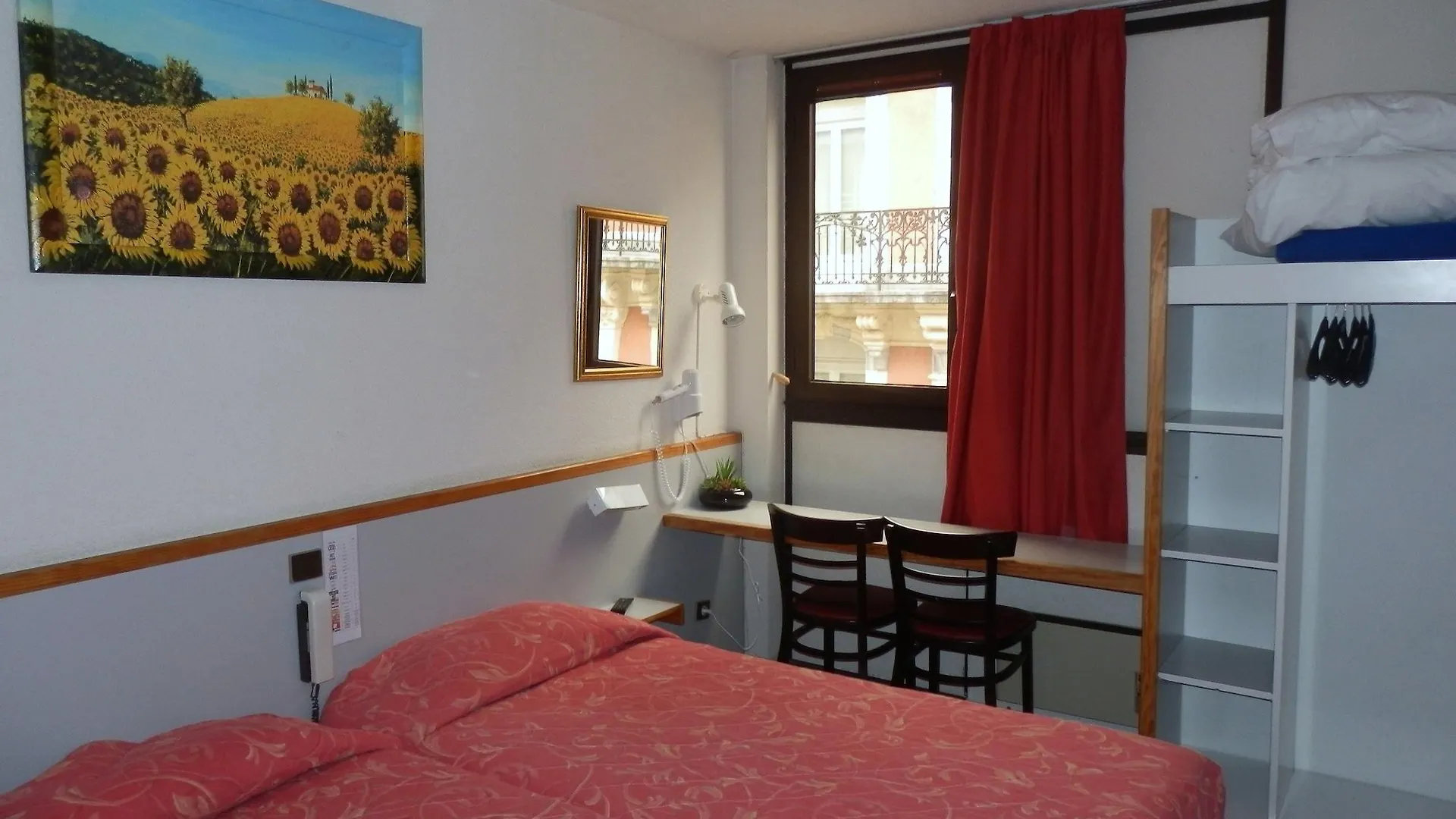 Hotel De Paris Lourdes Francia