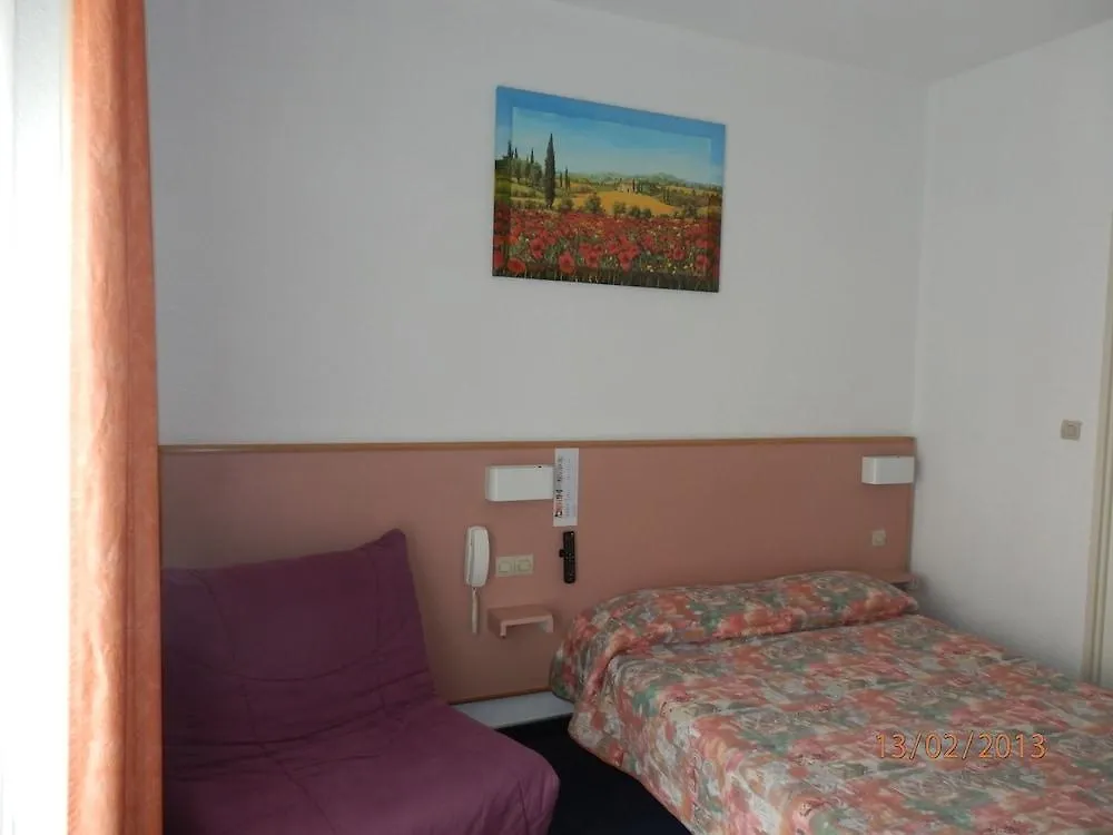 Hotel De Paris Lourdes